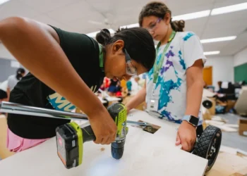 Kamp Musim Panas Inspirasi Impian Pemuda Galileo