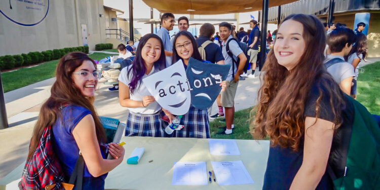 洛杉矶山脉学院审核班计划
