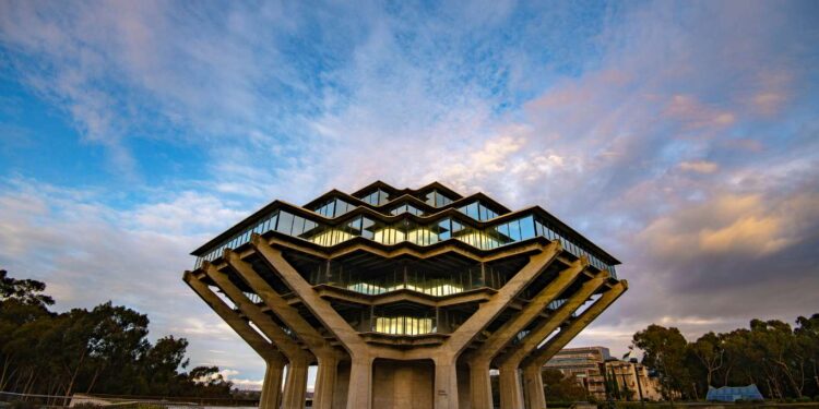 探索加州大学圣地亚哥分校（UC）圣地亚哥分校