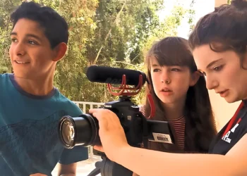 ロサンゼルスFls 3週間の映画制作キャンプ