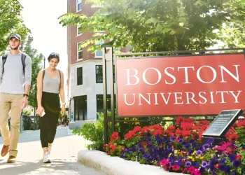 ボストン大学夏期高校プログラム